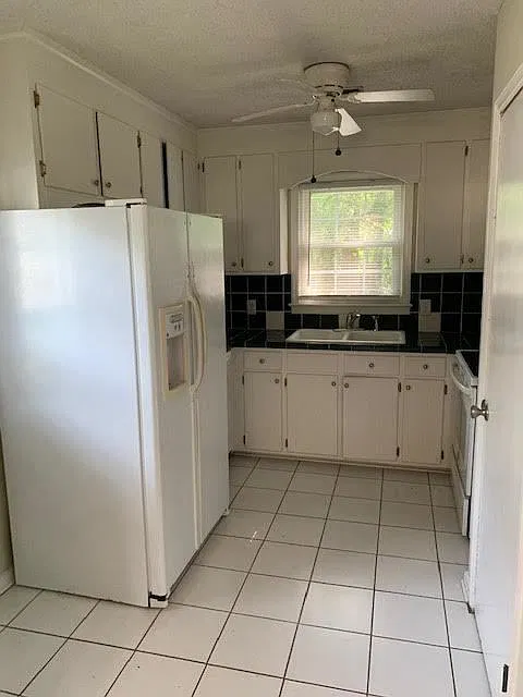 3 bed, 2.0 bath, 1114 sqft, $1,495 — Photo 4