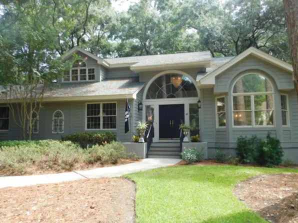 22 Sand Fiddler Rd, Hilton Head Island, SC 29928
