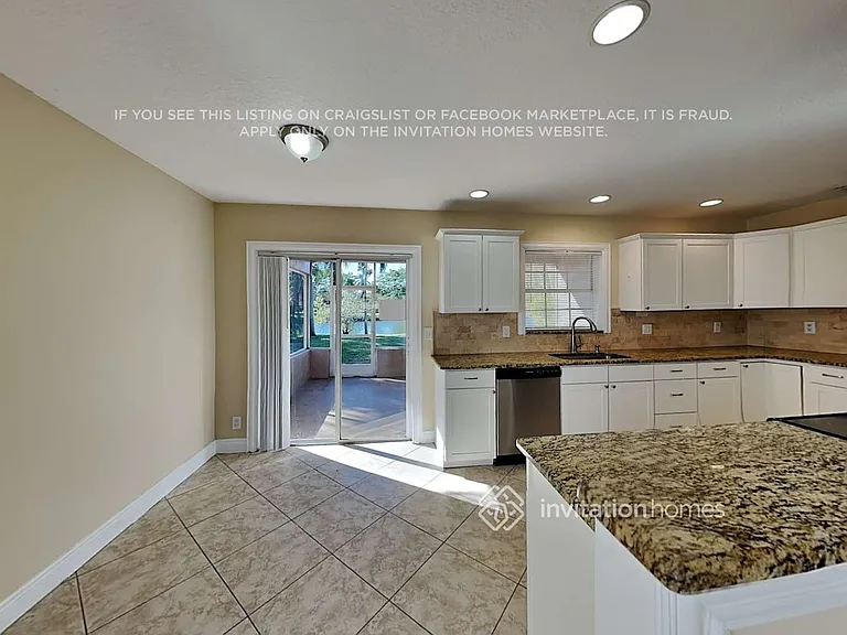 6236 Lansdowne Cir — Photo 6