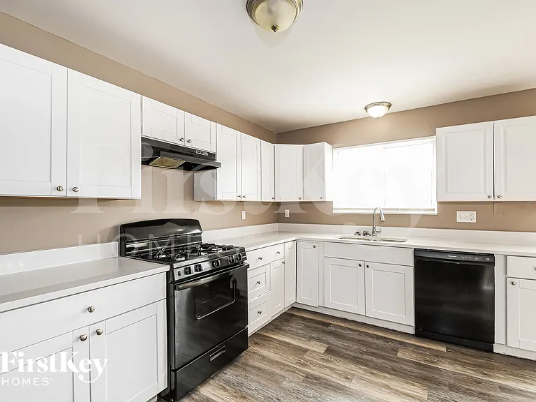 12880 High Crest St — Photo 8