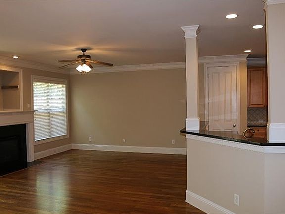 5th image of 5156 Meridian Ln