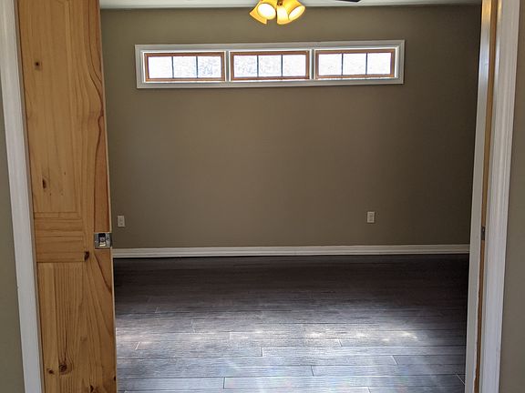 2nd image of 24 Ian River Dr
