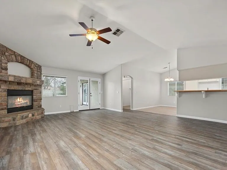 11603 Invidia Ct — Photo 2