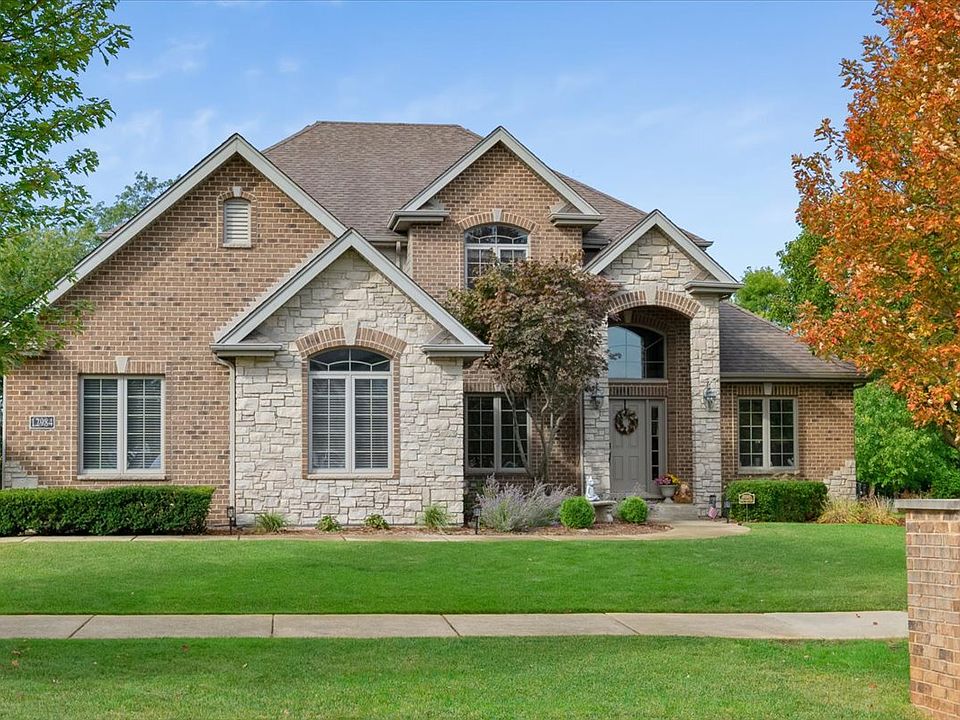 2nd image of 12984 Waterford Dr