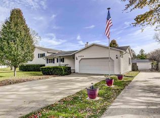 2204 Cloverfield Ln, Springfield, IL 62711