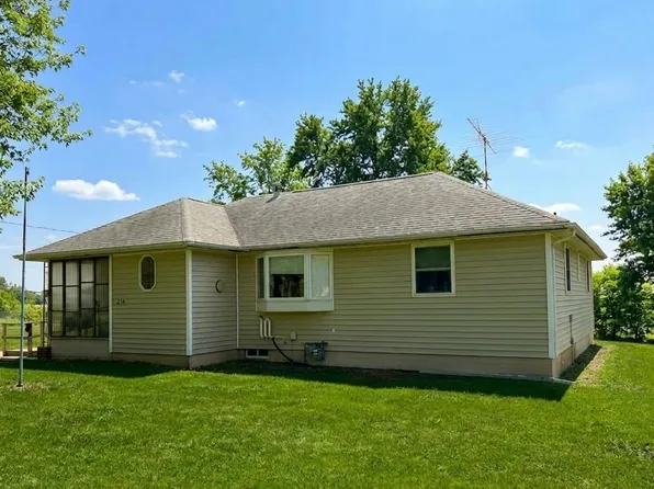 216 3rd Ave, Superior, IA 51363