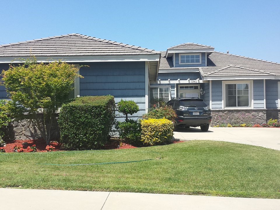1st image of 1341 S Burnaby Dr
