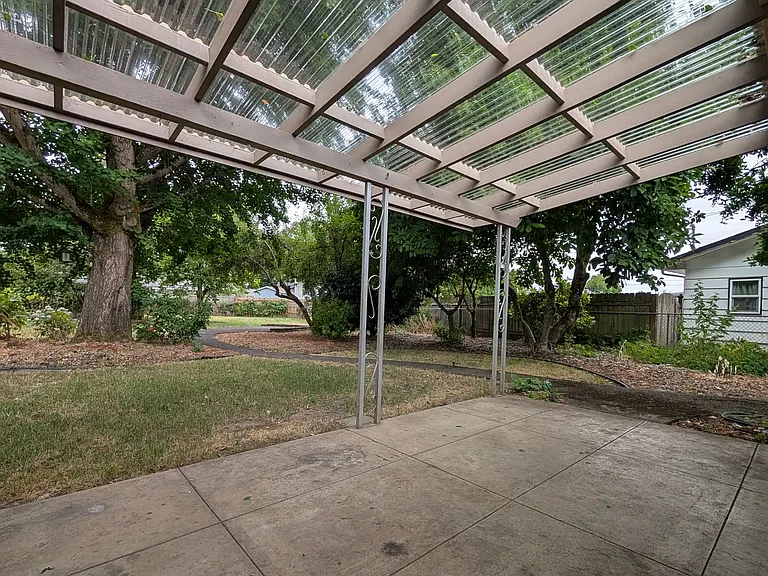 3338 Gardenia Way — Photo 4