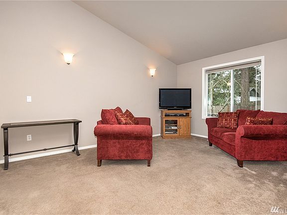 5th image of 38203 44th Ave S