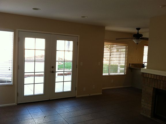 5th image of 27488 Rosebay Ct