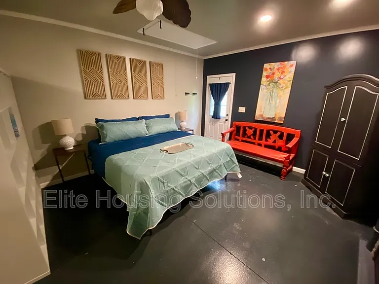 152 Edenwood Ln — Photo 4