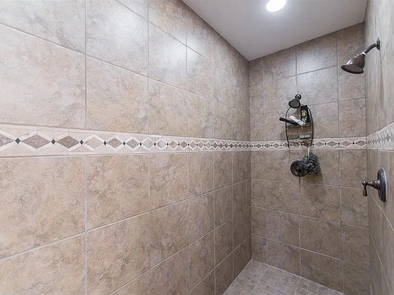 6 W Monteagle Cir — Photo 24
