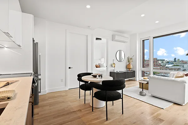 Rented by Reavis | media 3