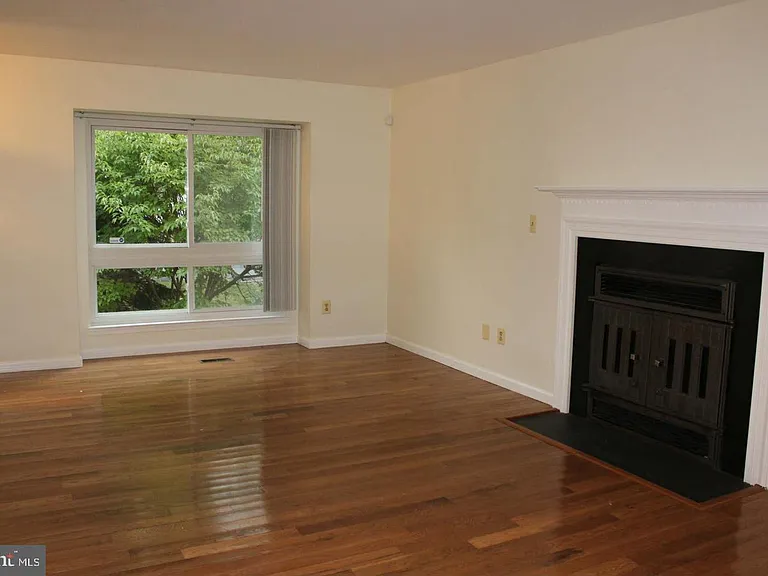 19088 McFarlin Dr — Photo 5