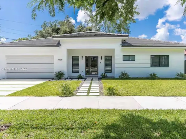 9958 SW 216th St, Cutler Bay, FL 33190