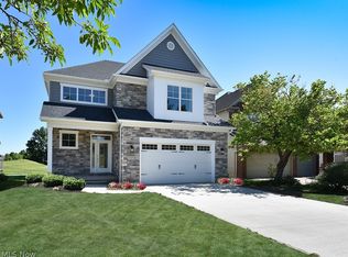 34010 Crown Colony, Avon, OH