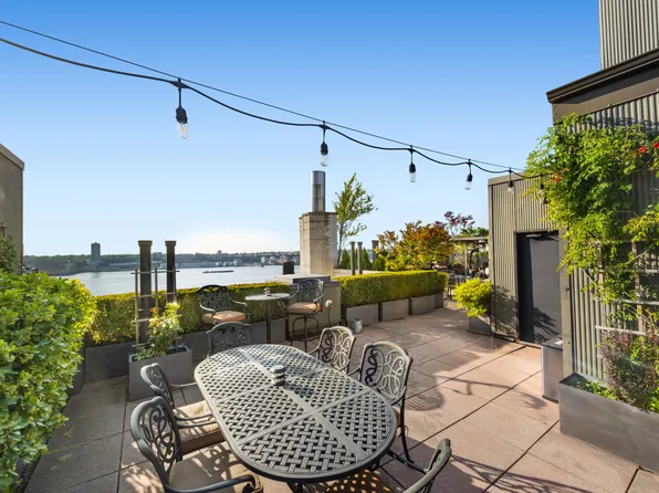 645 West End Avenue image 12 of 14