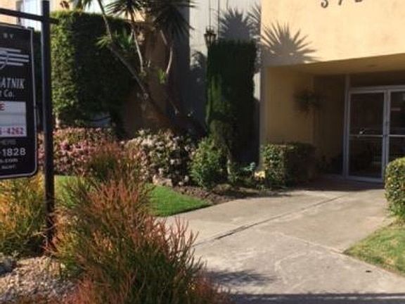 5th image of 3729 Westwood Blvd #31