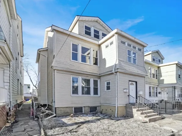 4 Robert Pl, Irvington Twp., NJ 07111