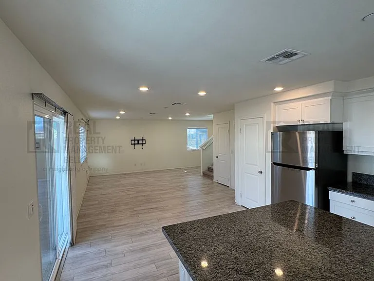29555 Copper Hill Ct — Photo 8