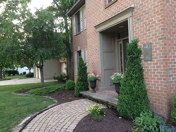 3rd image of 1651 Stonemore Dr