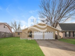 920 W Idylwild Dr, Midwest City, OK 73110