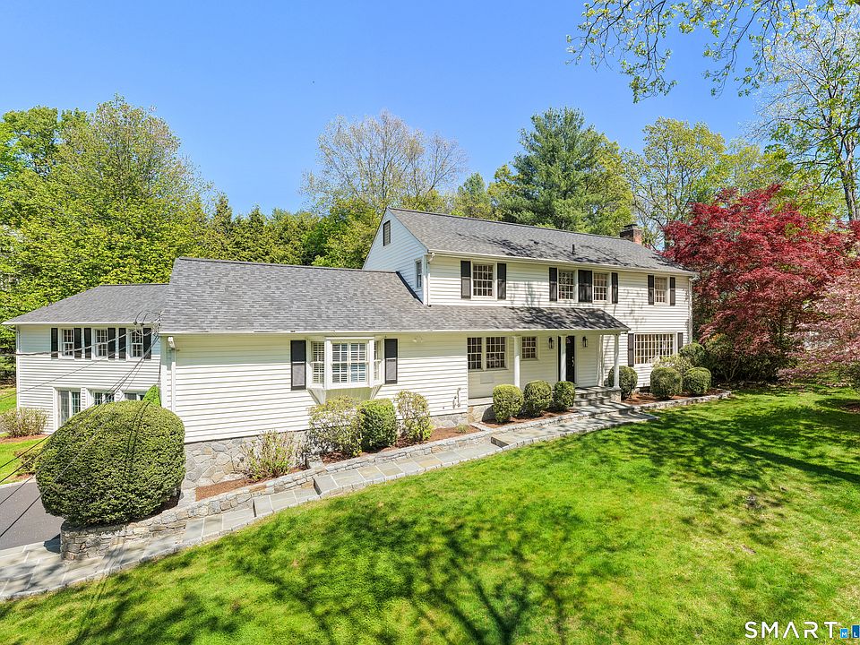 1st image of 52 Meadow View Drive