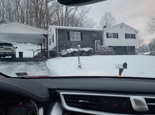 156 Bryan Dr, Richlands, VA 24641