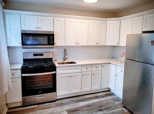 117B 16th Ave #B, Elmwood Park, NJ 07407