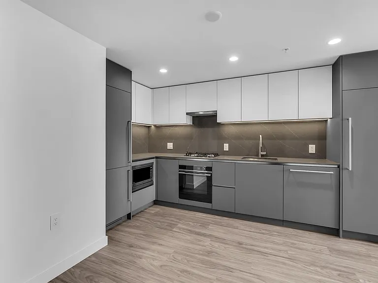 2135 Springer Ave #1701 — Photo 3