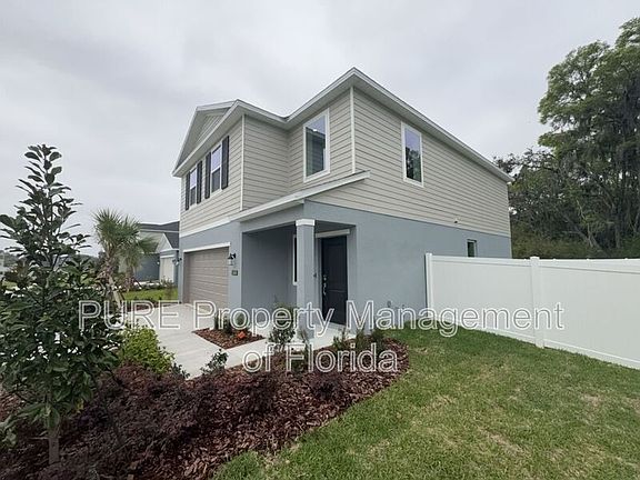 3rd image of 1304 NW 48th Ter