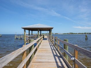 10028 Heckscher Dr, Jacksonville, FL 32226