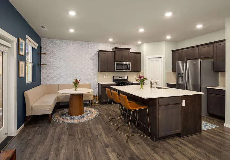 10715 32nd St NE — Photo 11