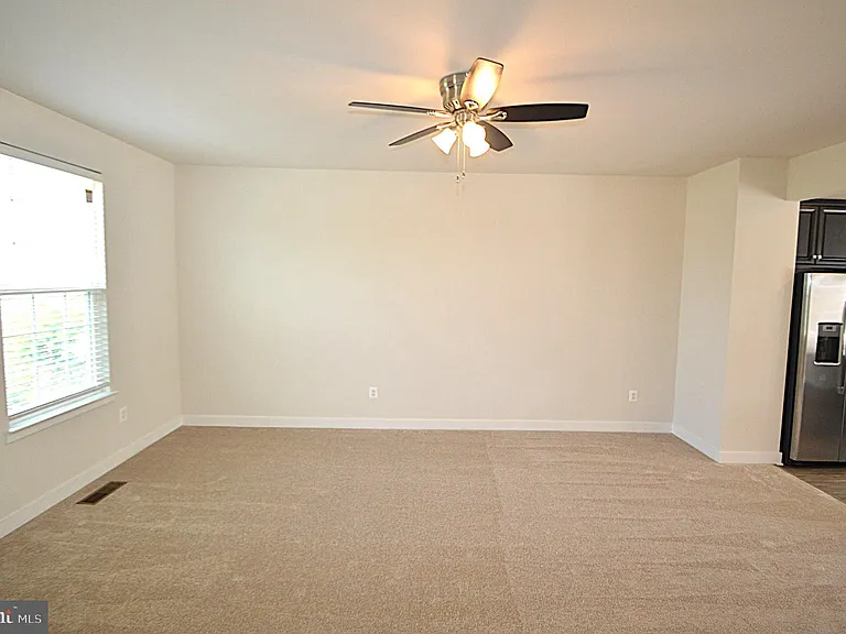 11328 Willow Green Cir — Photo 27
