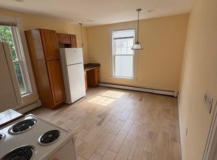 63 Oak St #2B, Needham, MA 02492