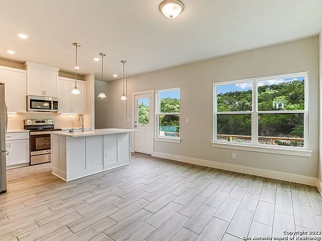16011 Babcock Rd — Photo 5