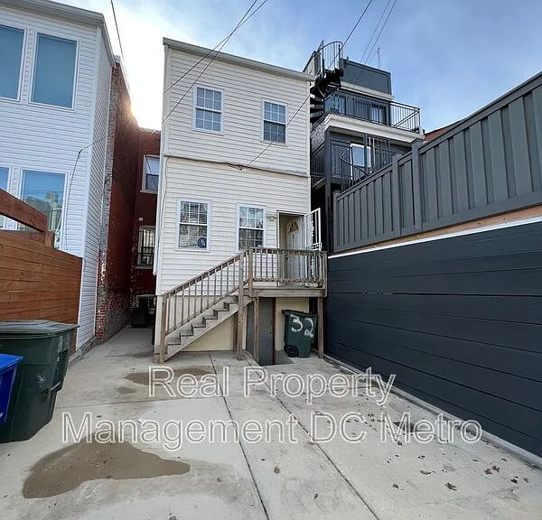 32 Quincy Pl NE #NE — Photo 30