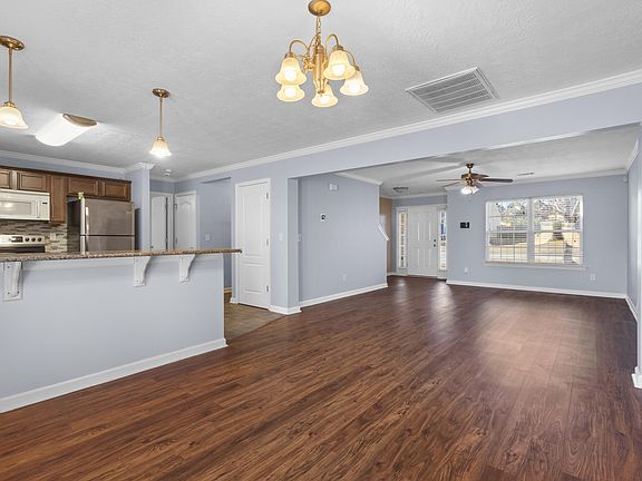 4th image of 754 Keyes Drive