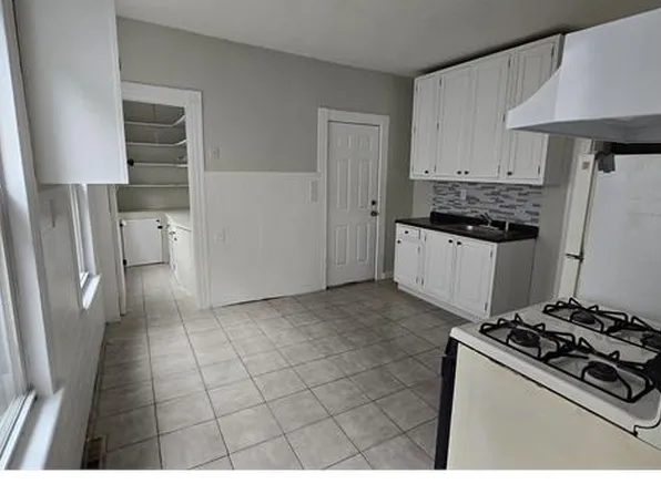 1165 Noble Ave, Bridgeport, CT