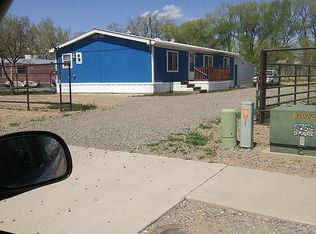 118 Pleasant View Dr, Bernalillo, NM 87004