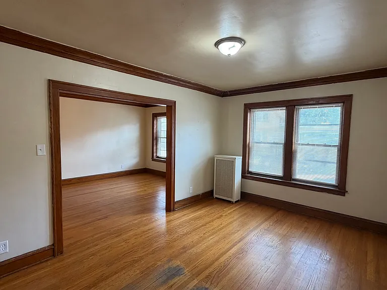 5304 W Potomac Ave #1 — Photo 4