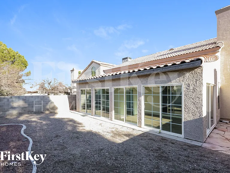 7090 Orange Grove Ln — Photo 18