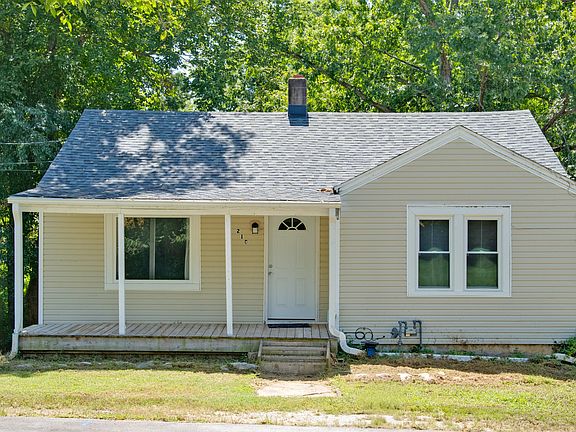 2nd image of 210 E Georgia Street