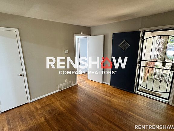 3rd image of 3056 Arrendale St
