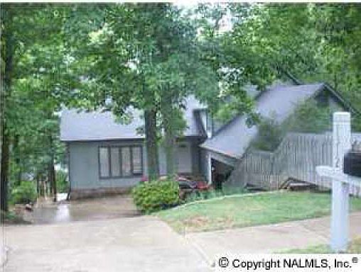 1st image of 1312 Joshua Dr SE