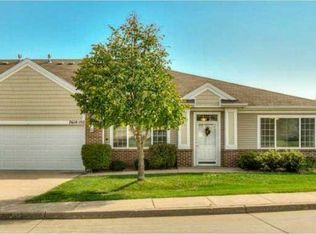 7610 Wistful Vista Dr Unit 102, West Des Moines, IA 50266