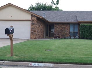 218 Deer Run, Enid, OK 73703