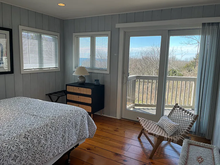 Old Montauk Hwy — Photo 19