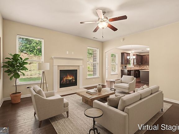 4th image of 208 Manous Way