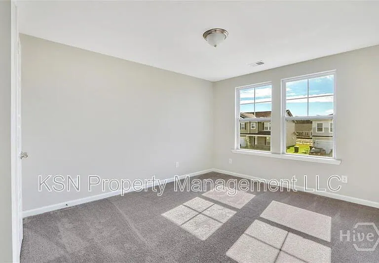 196 Brickhill Cir — Photo 22